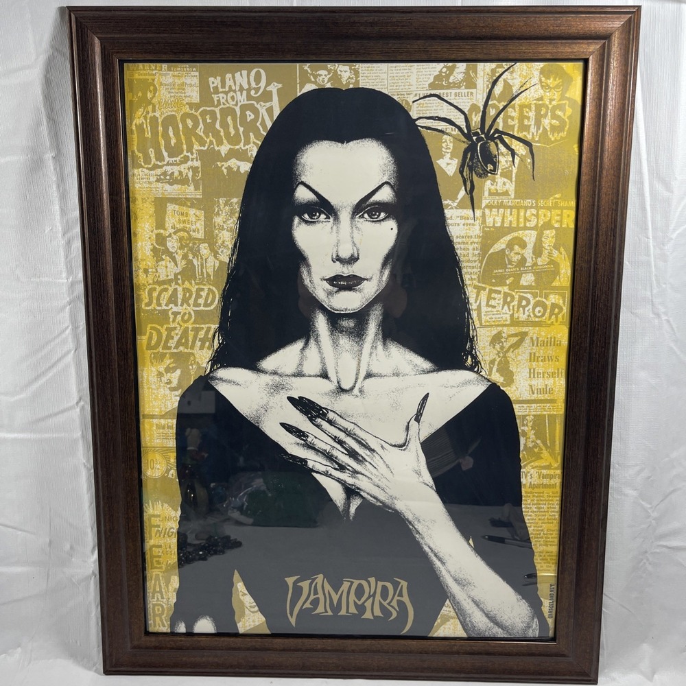 Vampira Framed Screenprint GarageLand.net 21x27 Horror Art‎ Limited Edition